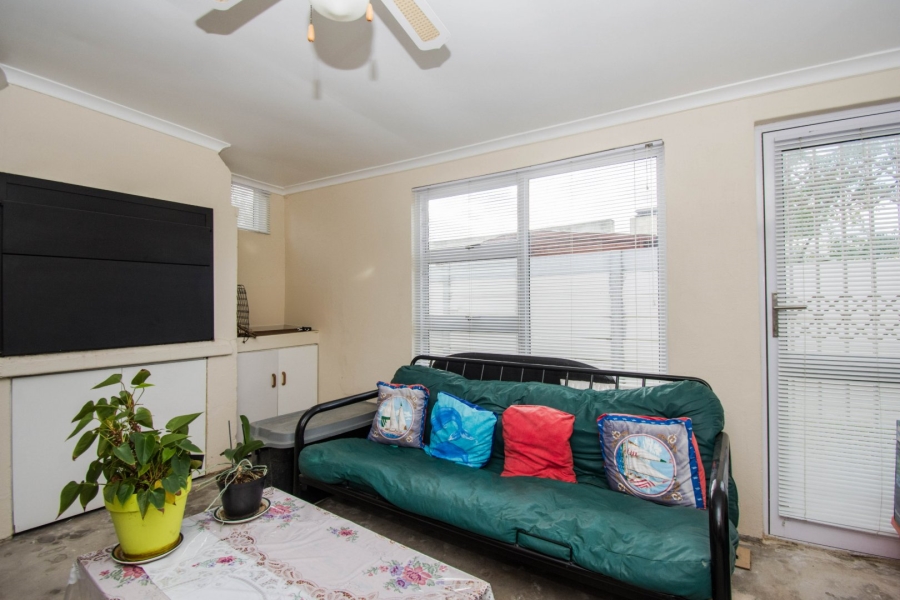 3 Bedroom Property for Sale in Onverwacht Western Cape